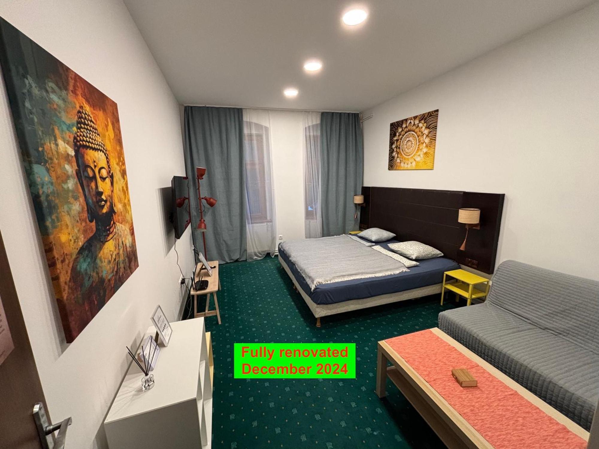 Excellent Apartments In Spa City Center 5 Min Walk From The Colonnade KLV Exterior foto